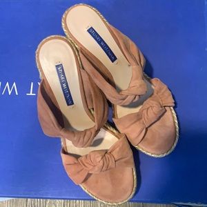 NIB Stuart wietzman Sarina wedge sandals